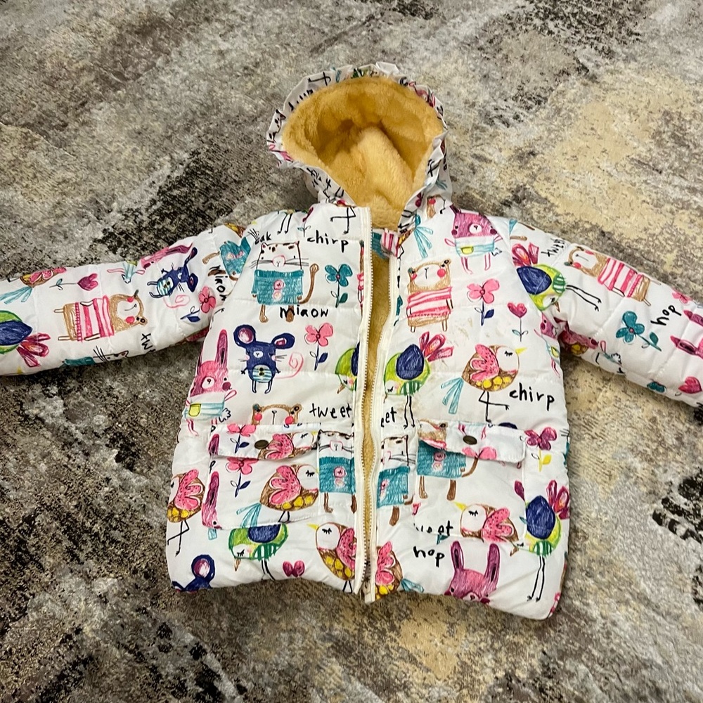 SOLD. Girl’s warm jacket 5T